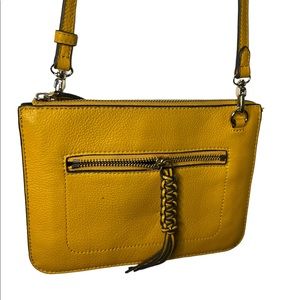 Vince Camuto mustard crossbody purse bag